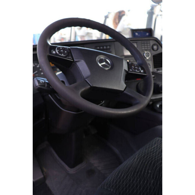 2018 مرسيدس بنز Arocs-46890421