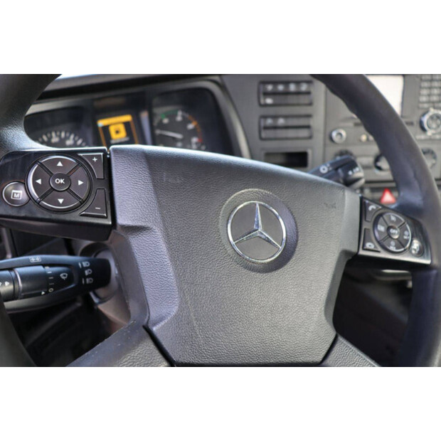 2018 مرسيدس بنز Arocs-46890423