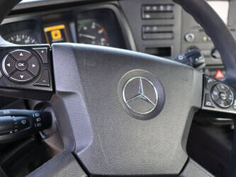 2018-mercedes-benz-arocs-1448865-46890423