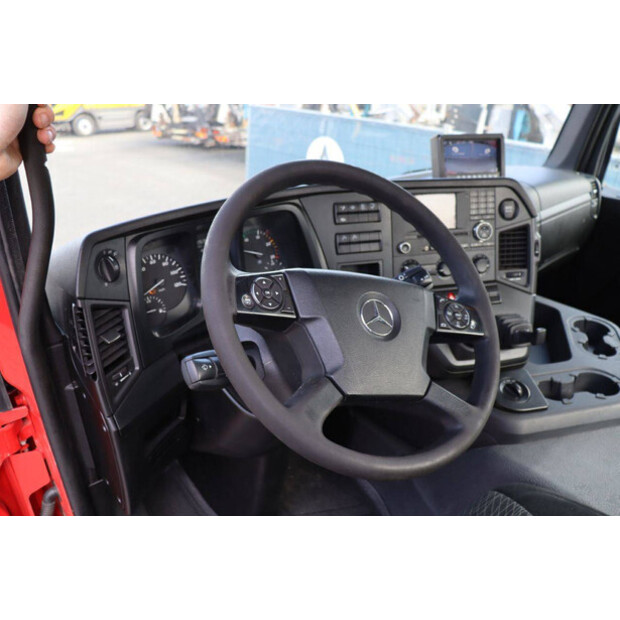 2018 مرسيدس بنز Arocs-46890427