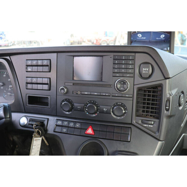 2018 مرسيدس بنز Arocs-46890430