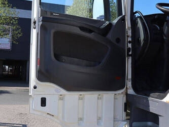 2014-daf-xf-410-1448867-46890576