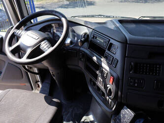 2014-daf-xf-410-1448867-46890611