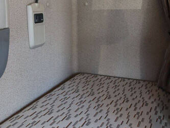 2014-daf-xf-410-1448867-46890615