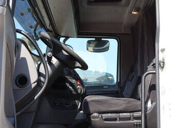 2014-daf-xf-410-1448868-46890651