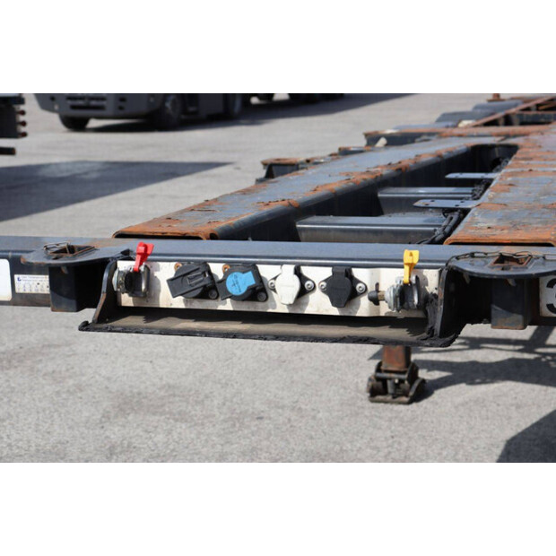 2018 كرون SD-46890742