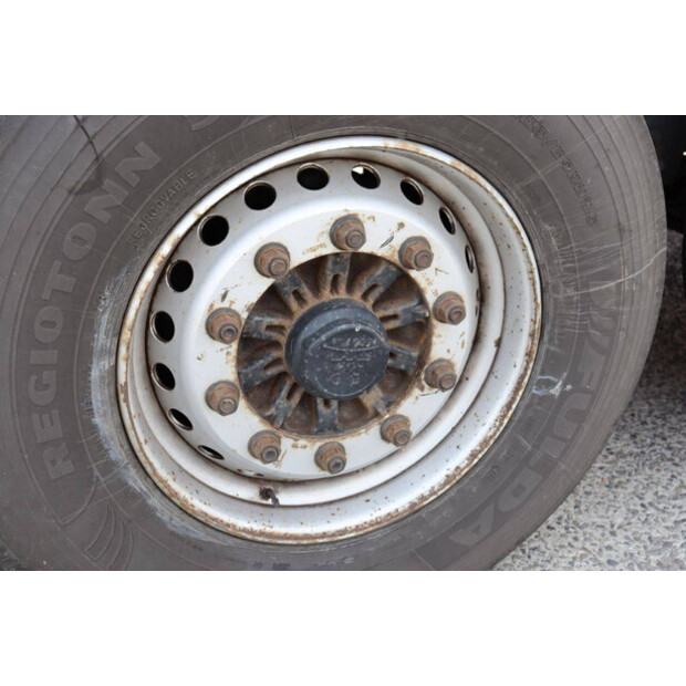 2011 Krone SD-46890828