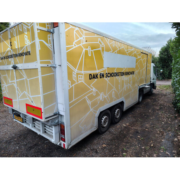 2005 VELDHUIZEN P33-4-46891099