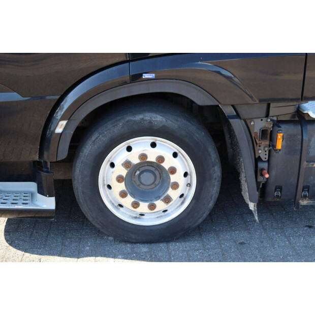 2017 داف XF530-46891219