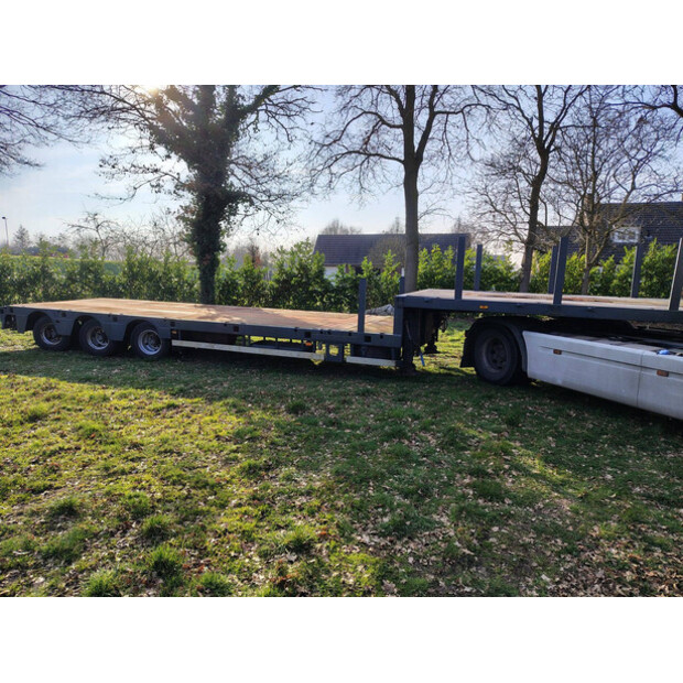 2002 Doll S3H/D330-46891302