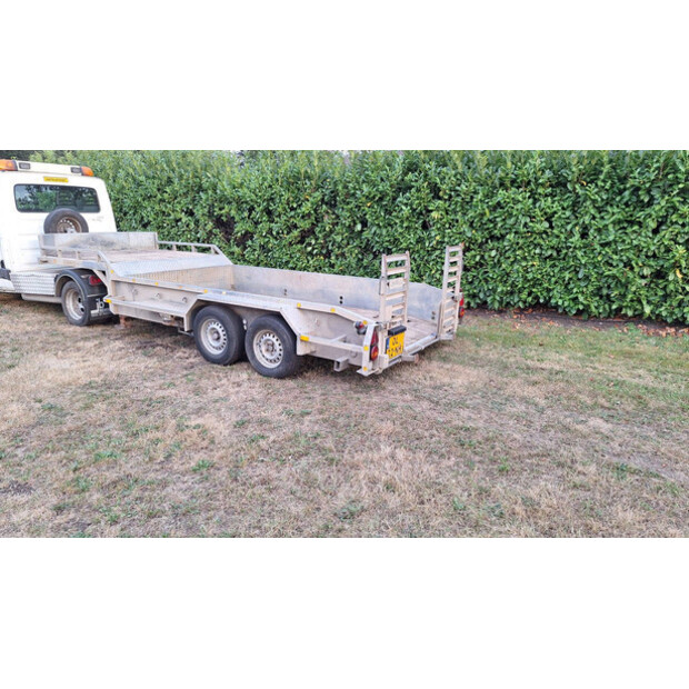 2011 VELDHUIZEN P29-2-46891331