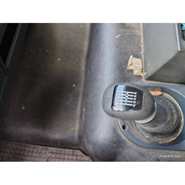 2004 مان L2000-46891346