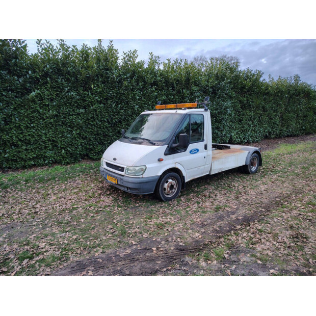 2005 Ford Transit 350-46891380