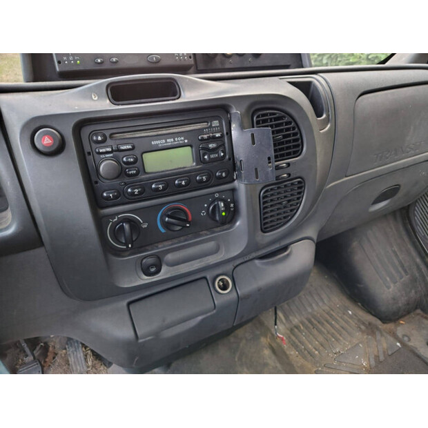 2005 Ford Transit 350-46891382