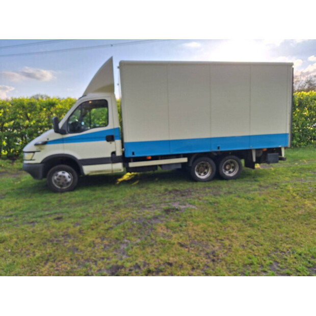 2005 Iveco 40C-46891390