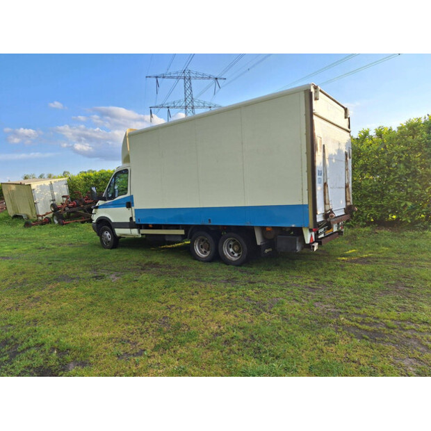 2005 Iveco 40C-46891391