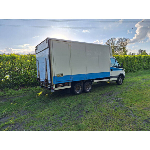 2005 Iveco 40C-46891392