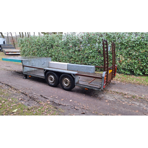 2004 VELDHUIZEN P33-4-46891400