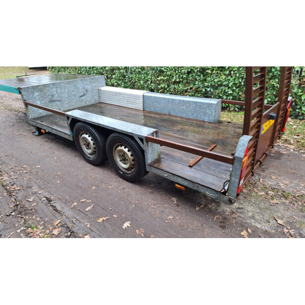 2004 VELDHUIZEN P33-4-46891401