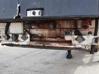 2002-floor-flo-12-20k1-1448903-46891701