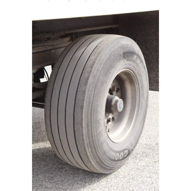 2002 Floor FLO-12-20K1-46891715