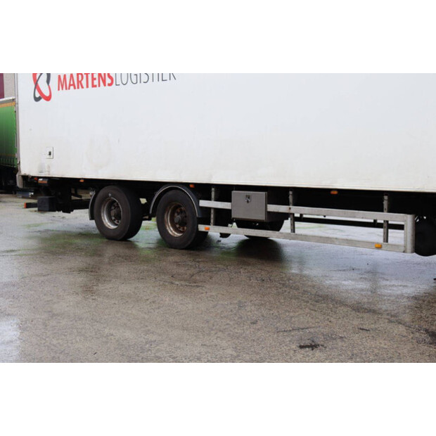 2002 HTF HZO32-46891767