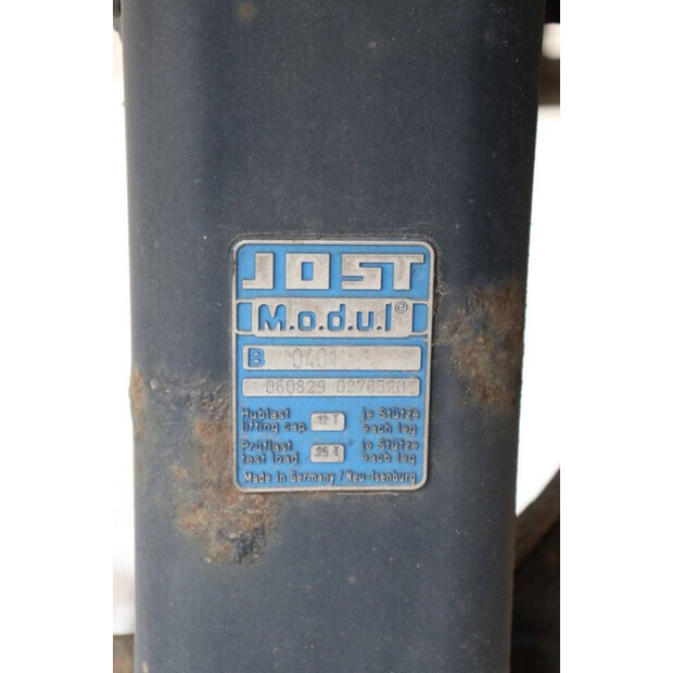 2006 باكتون TRD345-46892275