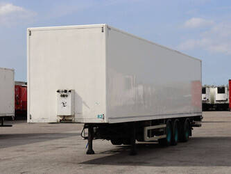 صورة ل مقطورات صندوقيجة 2011 جمبو D0270SE