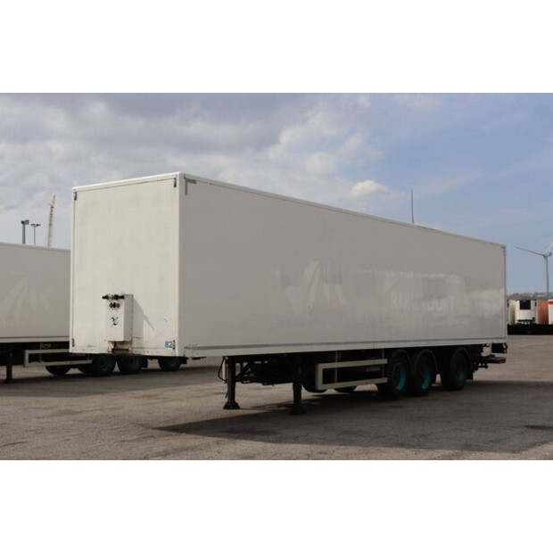 2011 Jumbo D0270SE-46892303