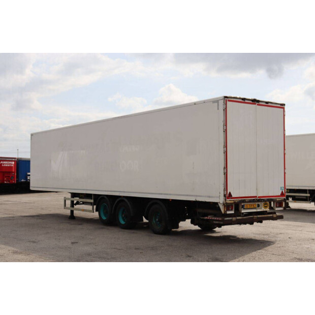 2011 Jumbo D0270SE-46892305