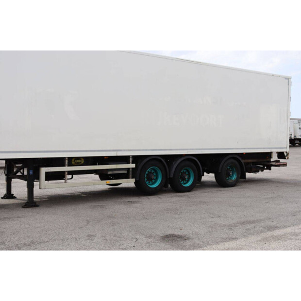 2011 Jumbo D0270SE-46892315