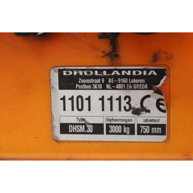 2011 Jumbo D0270SE-46892334