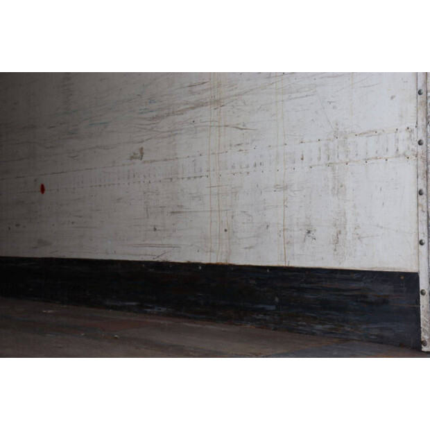 2011 Jumbo D0270SE-46892348