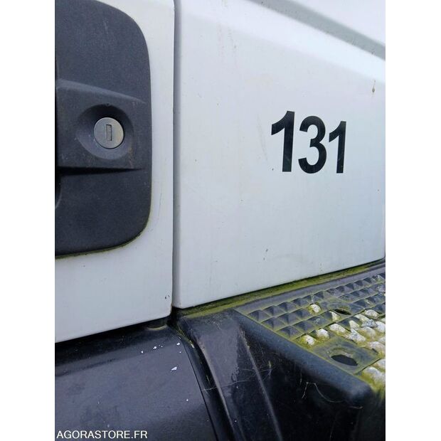 2013 Iveco 260T45-46906151