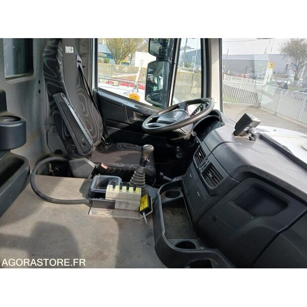 2013 Iveco 260T45-46906157