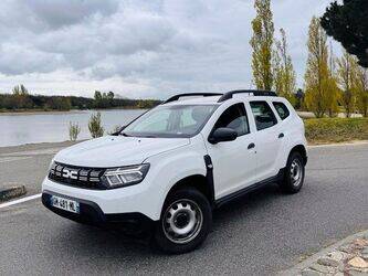 صورة ل سيارات 2023 داسيا DUSTER