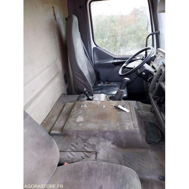 2005 Renault PREMIUM-46906802