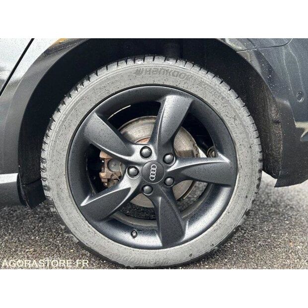 2016 Audi A3-46906826