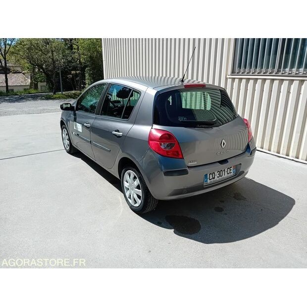 2009 رينو Clio-46907066