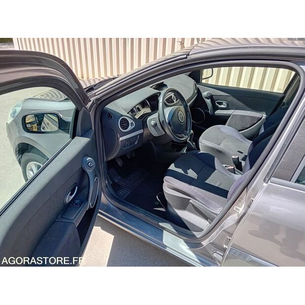 2009 رينو Clio-46907067