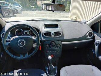 2009-renault-clio-1449024-46907072