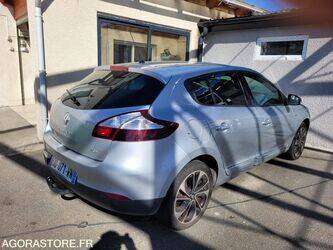 2015-renault-megane-1449026-46907114