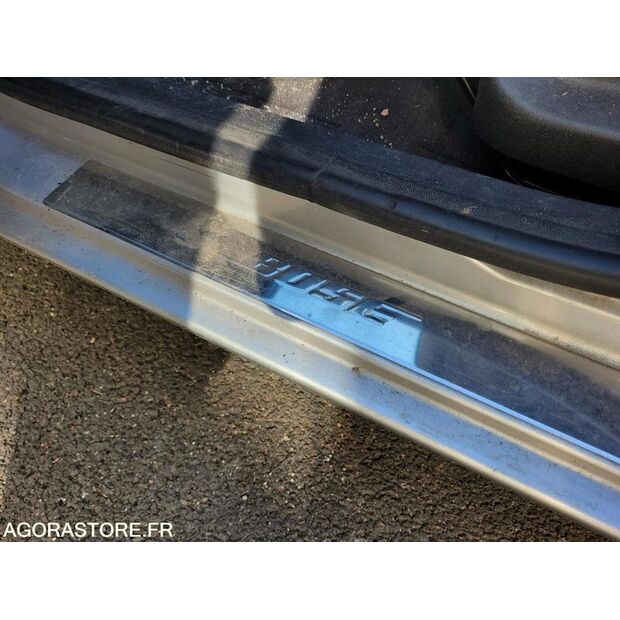 2015 Renault Megane-46907122