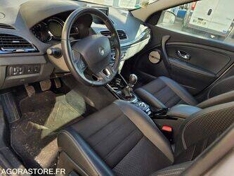 2015-renault-megane-1449026-46907127