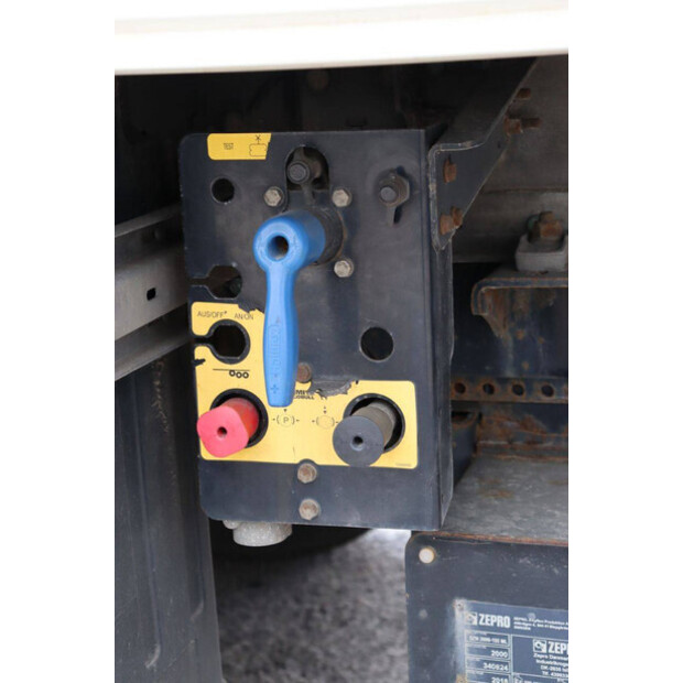 2018 Schmitz Cargobull SCB*S3B-46908582