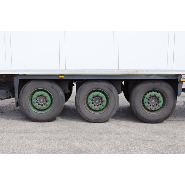 2018 Schmitz Cargobull SCB*S3B-46908589