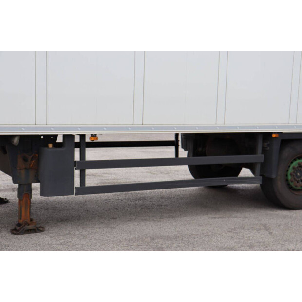 2018 Schmitz Cargobull SCB*S3B-46908630