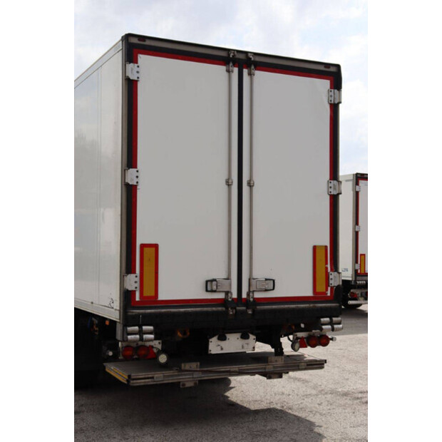 2018 Schmitz Cargobull SCB*S3B-46908639