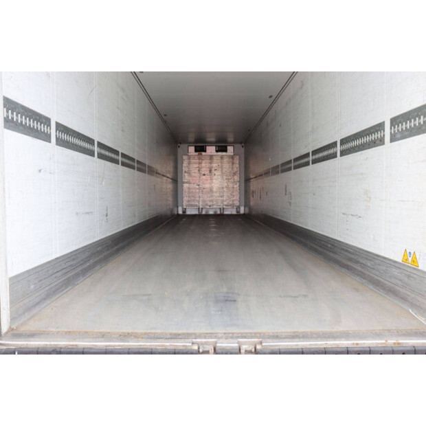 2018 Schmitz Cargobull SCB*S3B-46908653