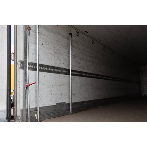 2012 Schmitz Cargobull SKO24-46908714